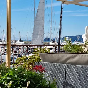2* Отель Stella Di Mare